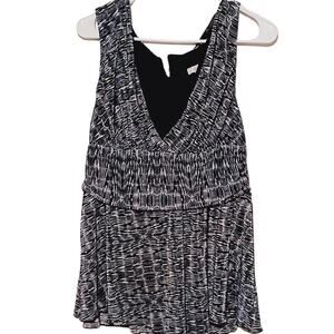 Dressbarn's Black and White V-neck Blouse